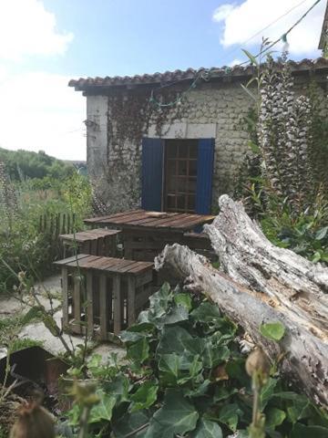 Appartement au bout du chemin à Bouteilles-Saint-Sébastien Extérieur photo